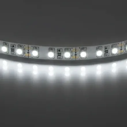 400014 Лента 3528LED 12V 9.6W/m 120LED/m 3-4lm/LED IP20 4200K-4500K 100m/box НЕЙТРАЛЬНЫЙ БЕЛЫЙ СВЕТ Lightstar