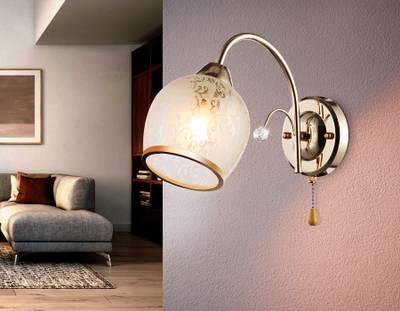 Настенный светильник с выключателем TR3195 GD/CL/FR золото/прозрачный/белый матовый E27 max 40W 190*110*290