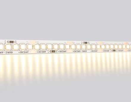 Светодиодная лента GS3501 2835 240Led /22W m/ 24V IP20 3000K/ 5000*10*1.2mm/ кратность резки 25mm (2 конт.)
