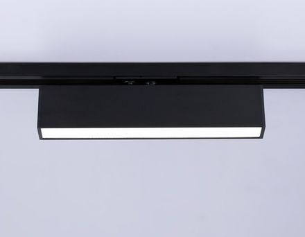 Светильник светодиодный трековый GL6767 BK черный LED 12W 4200K 300*22*48