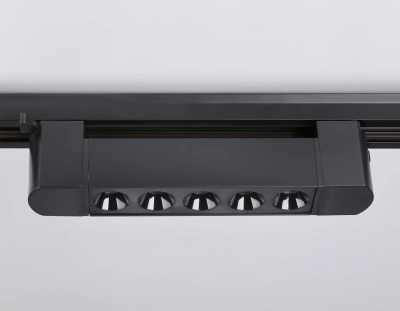 Светильник светодиодный трековый однофазный GL6703 BK черный IP20 10W 4200K 24° 192*35*57