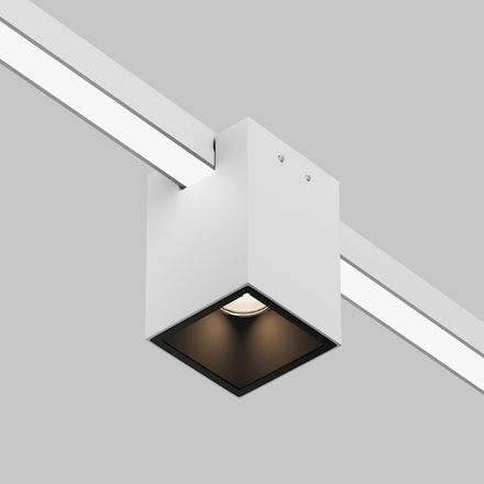 Уличный трековый светильник Alfa Elasity IP 3000K 16Вт 38° белый O-TR01-3-S-16WW3K. TM Maytoni