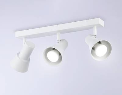 Светильник накладной TA13119/3 WH белый GU10/3 max 12W 470*85*150
