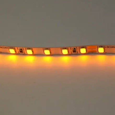 420513 Лента LIGHTSTAR LED 24V 12W 120leds/M 800 LM/M желтый IP20 1шт = 5м