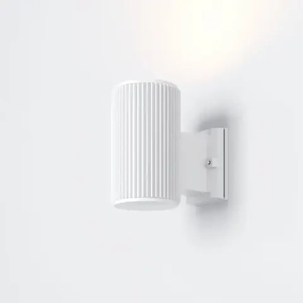 Уличный настенный светильник (бра) Рандо / Rando E27х1 60Вт IP54, O419WL-01W. TM Maytoni