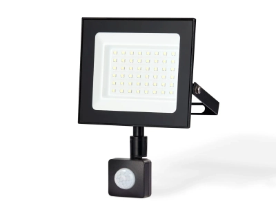 Прожектор светодиодный с датчиком движения ST8115 BK черный IP65 LED 6500K 50W 160*134*28