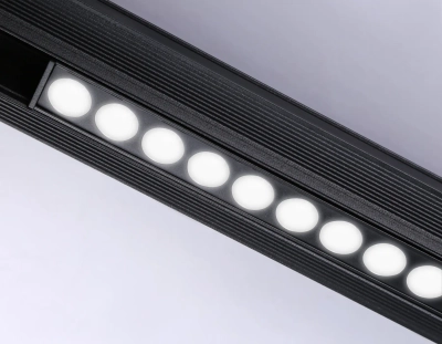 Светильник светодиодный трековый для шинопровода Magnetic GL4033 BK черный IP20 30W 4200K 48V 24° 550*22*45