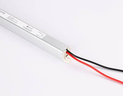 Блок питания ультратонкий для светодиодной ленты 24V 60W 2.5A IP20 185-260V 312*18*18 GS8625