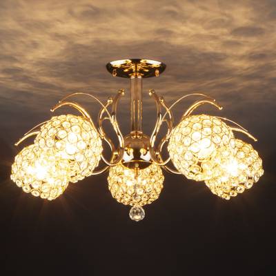 Потолочная люстра с плафонами 7777/5 золото