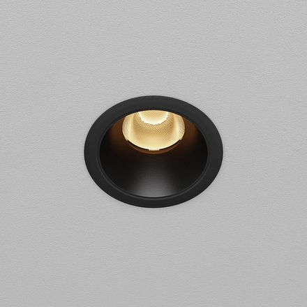 Встраиваемый светильник Dip Hight 2700K 9Вт 9° DL123-10W-2.7K-B. TM Maytoni