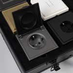 Демо-кейс WRA-CASE-MTL-BK-V8 (NOBE, OMALI) (Arlight, Металл)