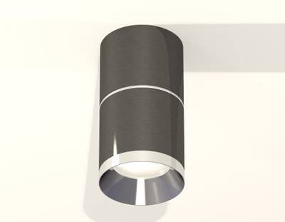 Комплект накладного светильника XS7403041 DCH/PSL черный хром/серебро полированное MR16 GU5.3 (C7403, A2070, C7403, N7032)