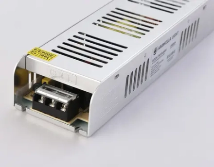 Блок питания для светодиодной ленты с EMC 24V 200W 8.3A IP20 185-260V 223*67*40 GS8684