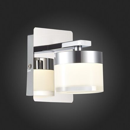 SL1600.101.01 Светильник настенный ST-Luce Хром/Белый LED 1*5W 4000K
