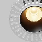 Встраиваемый светильник Dip 2700K 10Вт 50° 2,5 см, DL119-10W-2.7K-TRS-B. TM Maytoni