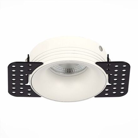 ST218.558.01 Св-к встр. Белый GU10 1*50W  IP20 D85xH30 165-265V Без ламп