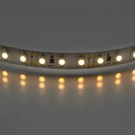 400012 Лента 3528LED 12V 9.6W/m 120LED/m 3-4lm/LED IP20 2700K-3000K 100m/box ТЕПЛЫЙ БЕЛЫЙ СВЕТ Lightstar