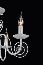 Классическая подвесная люстра 60018/3 белый с золотом