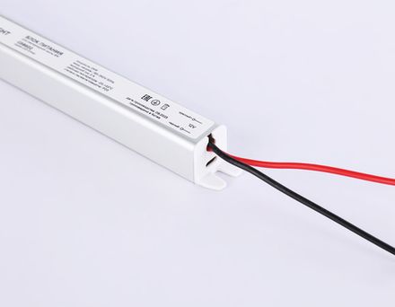 Блок питания ультратонкий для светодиодной ленты 12V 24W 2A IP20 185-260V 172*18*18 GS8602