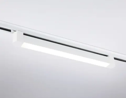 Светильник светодиодный трековый однофазный GL6736 WH белый IP20 30W 4200K 458*35*57