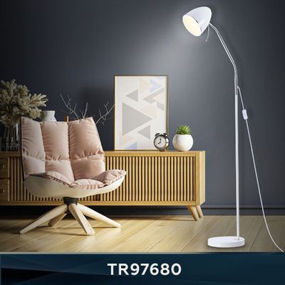 Светильник напольный с выключателем на проводе TR97680 WH белый E27 max 40W D150*1540