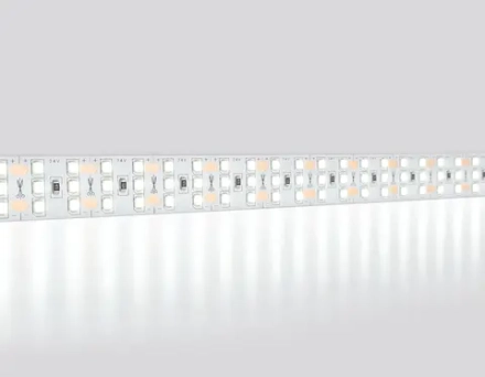 Светодиодная лента трехрядная GS3903 2835 324Led/ 26W m/ 24V IP20 6500K/ 5000*18*1.2mm/ кратность резки 18.5mm (2 конт.)