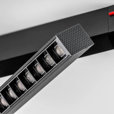 205317 Светильник д/1-фазного трека TETA APP LED 9W 700LM 24G ЧЕРНЫЙ PRO 3000-6000K DIM