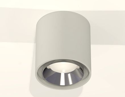 Комплект накладного светильника XS7724003 SGR/PSL серый песок/серебро полированное MR16 GU5.3 (C7724, N7032)