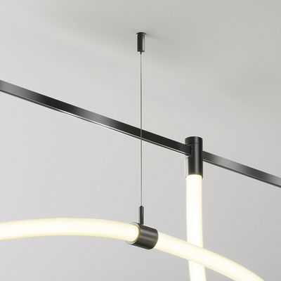 Потолочный коннектор с тросовым подвесом Tau в шинопровод Flarity черный TRA154CSW-1B. TM Maytoni