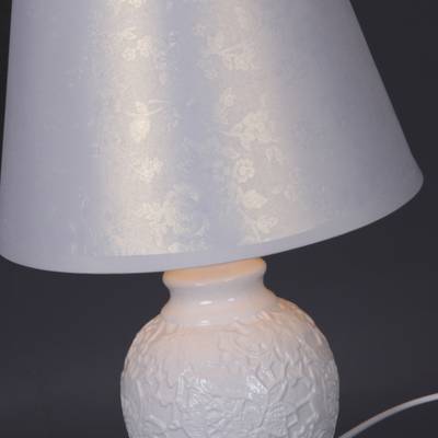 01322-0.7-01 светильник настольный