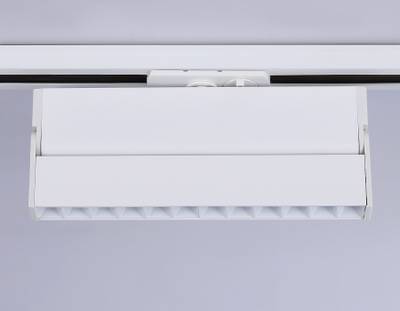 Светильник светодиодный трековый GL6815 WH белый LED 12W 3000K 24° 230*22*87