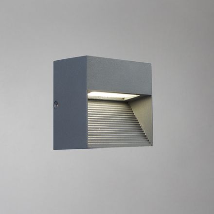 Уличный светильник Escada 10206/S LED*3W Grey