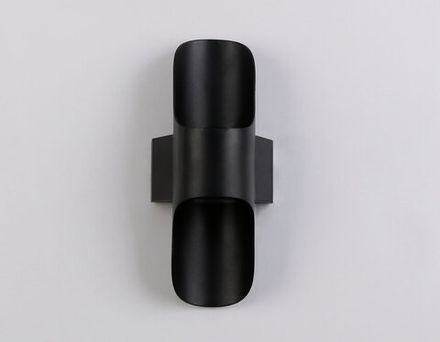 Светильник уличный светодиодный настенный ST4535 BK черный LED 4200K 8W IP54 220*66*100