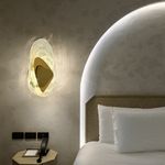 SL6123.401.01 Светильник настенный ST-Luce Черный/Дымчатый LED 1*7W 4000K