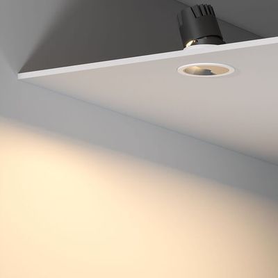 Потолочный светодиодный светильник Inline 10W 3000K белый/хром 25090/LED