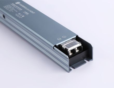 Блок питания для светодиодной ленты 12V 400W 33.3A IP20 185-260V 235*35*22 GS8812