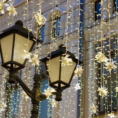 Новогодняя гирлянда нить белый 10м IP65 400-101 белый