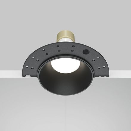 Встраиваемый светильник Share GU10 10Вт IP 54 DL126-GU10-TRS-B. TM Maytoni