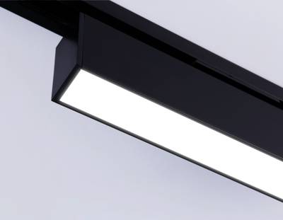 Светильник светодиодный трековый GL6767 BK черный LED 12W 4200K 300*22*48