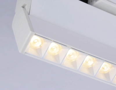 Светильник светодиодный трековый GL6815 WH белый LED 12W 3000K 24° 230*22*87