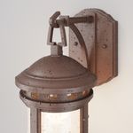 Настенный светильник (бра) Salamanca E27х1, IP44, O031WL-01BR. TM Maytoni