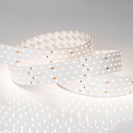 Светодиодная лента RT 2-2500 24V Day4000 4x2 (2835, 700 LED, LUX) (Arlight, 30 Вт/м, IP20)