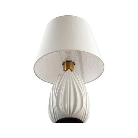 8121/1T COMFI LN25 белый, керамика/текстиль Настольная лампа E27 1*60W 220V SONA