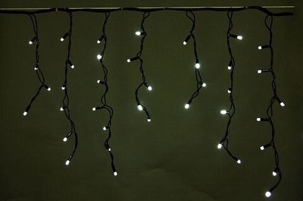 A-020 LED WT светодиодная "бахрома" 3x0.6м 140LED черный провод влагозащ., морозостойкий