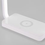 Светодиодная настольная лампа с беспроводной зарядкой QI 80502/1 белый