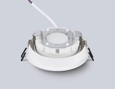 Светильник встраиваемый TN6601 WH белый IP44 GX53 max 15W D110*23