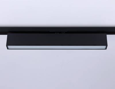 Светильник светодиодный трековый GL6777 BK черный LED 24W 4200K 600*22*48