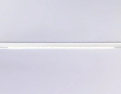 Светильник светодиодный трековый для шинопровода Magnetic GL4031 WH белый IP20 30W 4200K 48V 24° 550*22*45