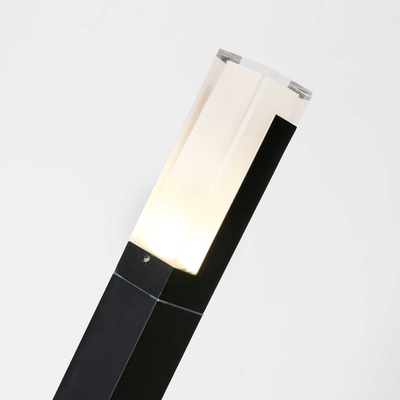 Уличный светильник Pillar 2861-1F. ТМ Favourite