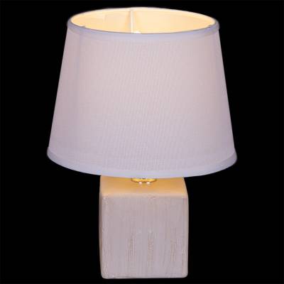 01786-0.7-01 светильник настольный